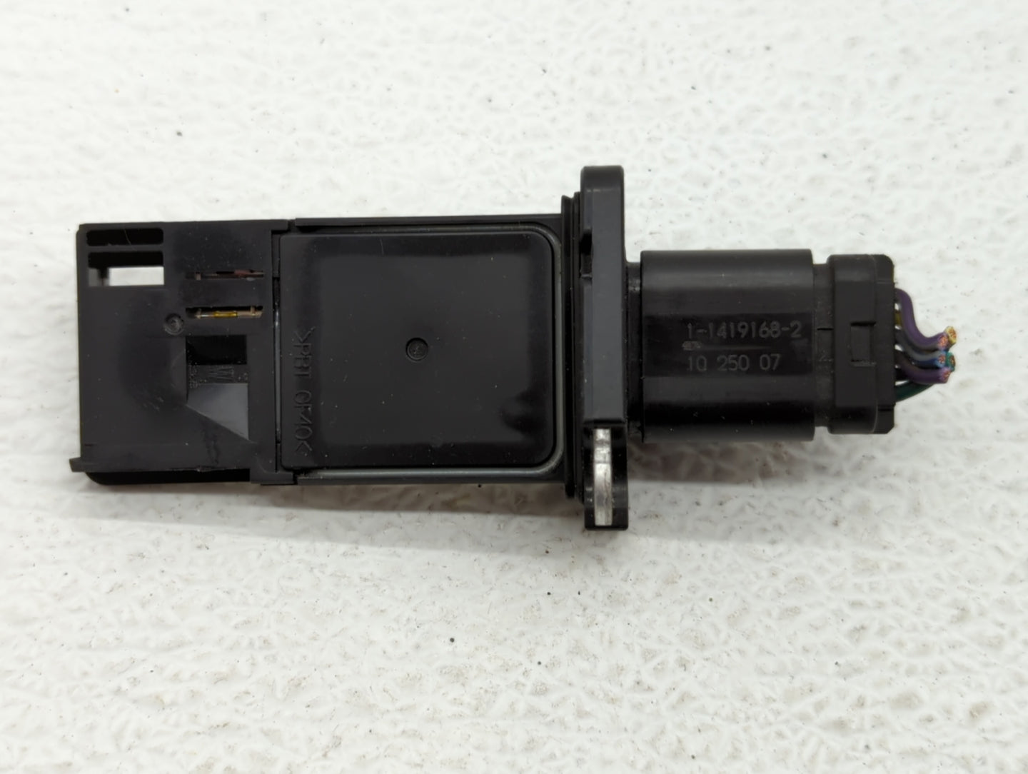2006-2012 Ford Fusion Mass Air Flow Meter Maf - Oemusedautoparts1.com