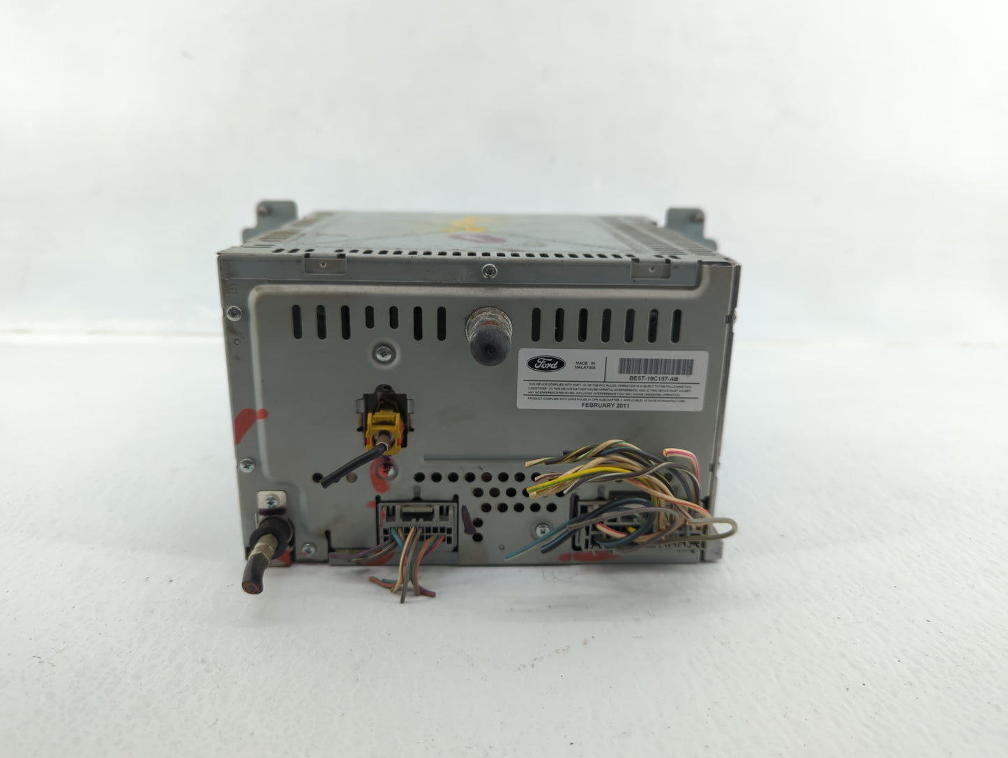 2010-2012 Ford Fusion Am Fm Cd Player Radio Receiver - Oemusedautoparts1.com