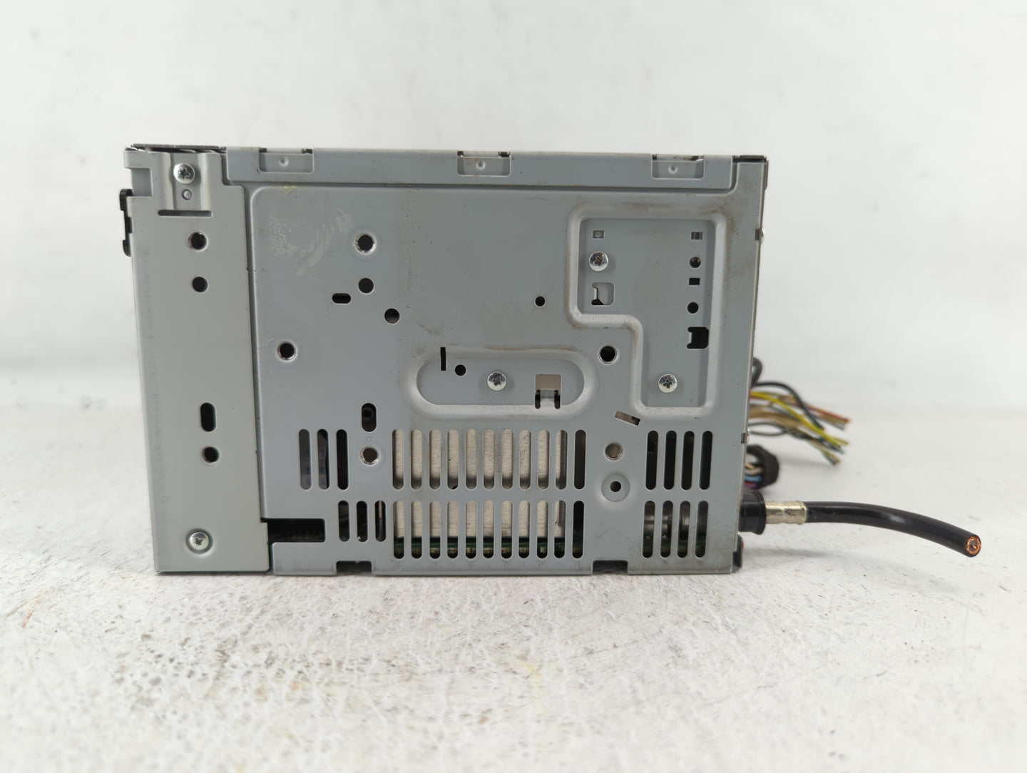 2010-2012 Ford Fusion Radio AM FM Cd Player Receiver Replacement P/N:BE5T-19C157-AB Fits Fits 2010 2011 2012 OEM Used Auto P