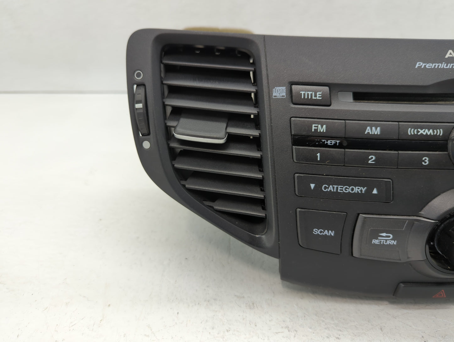 2010-2012 Ford Fusion Am Fm Cd Player Radio Receiver - Oemusedautoparts1.com