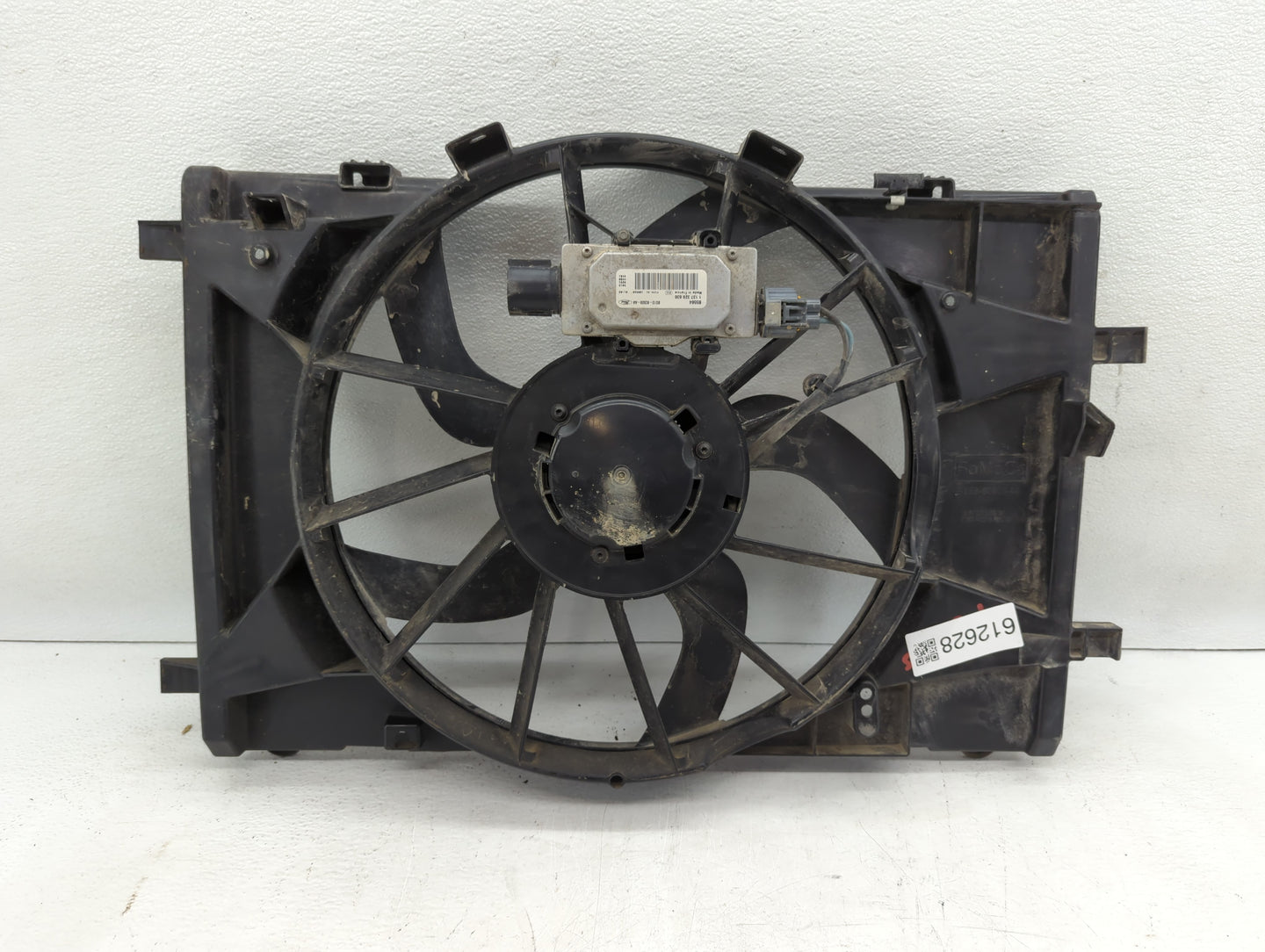 2010-2012 Ford Fusion Left Radiator Fan Motor Assembly Black - Oemusedautoparts1.com