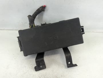 2010-2012 Ford Fusion Fusebox Fuse Box Panel Relay Module P/N:BE5T-14290-E Fits Fits 2010 2011 2012 OEM Used Auto Parts - Oe