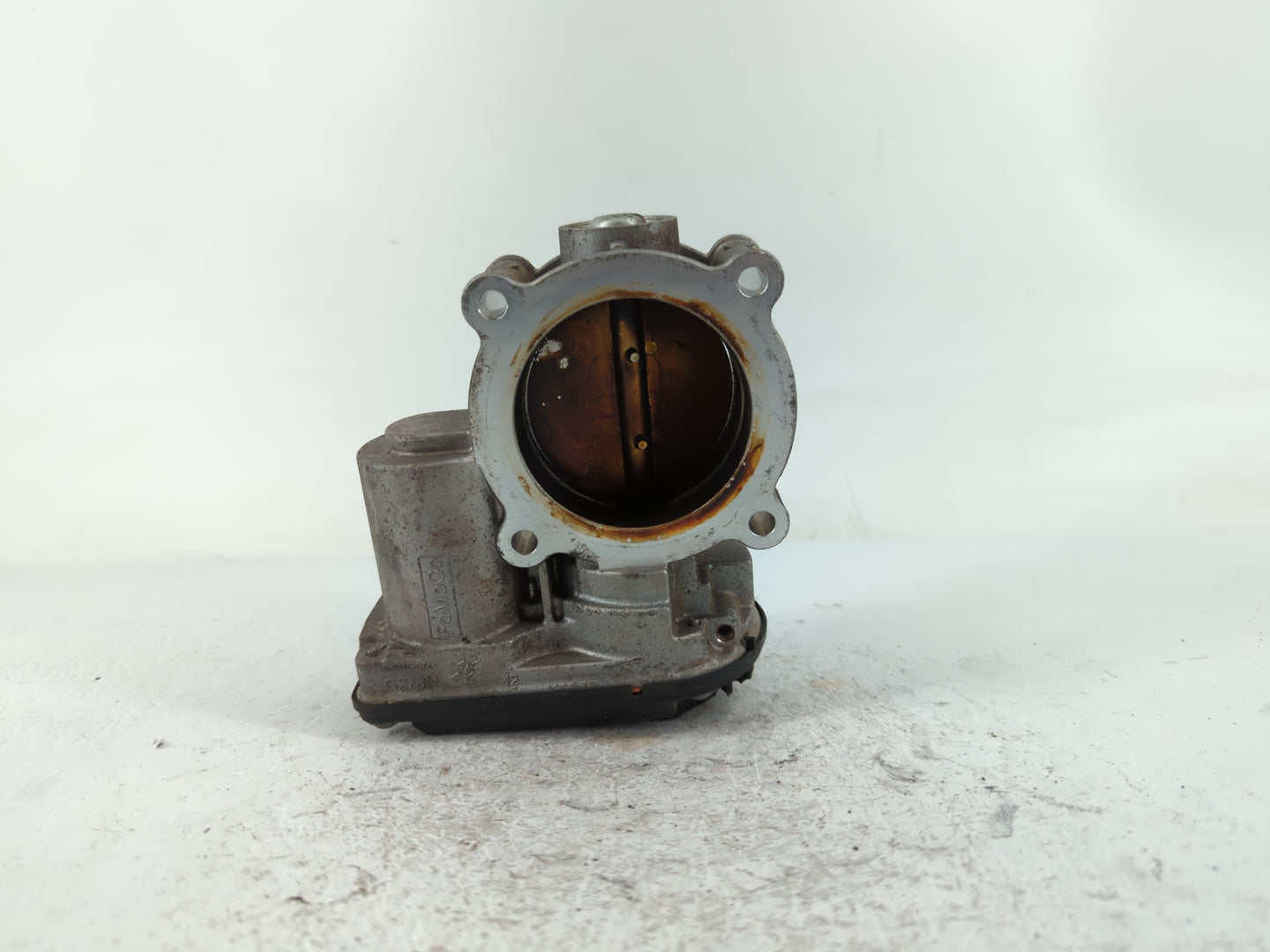 2010-2012 Ford Fusion Throttle Body P/N:PBT-GF20-GS20 B1504A-0369 Fits Fits 2009 2010 2011 2012 OEM Used Auto Parts - Oemuse