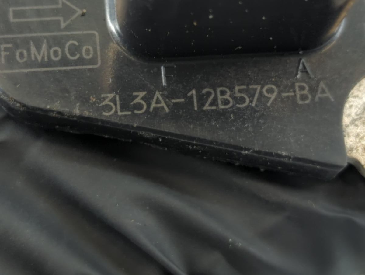 2006-2012 Ford Fusion Mass Air Flow Meter Maf Sensor 657747 - Oemusedautoparts1.com
