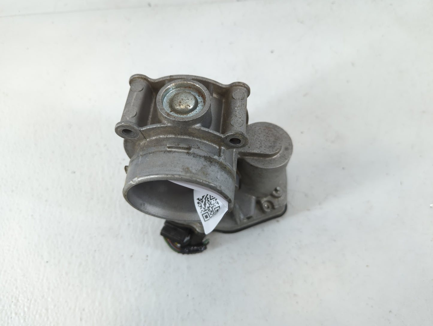 2010-2012 Ford Fusion Throttle Body P/N:DS7E-9F991-AJ Fits Fits 2009 2010 2011 2012 OEM Used Auto Parts - Oemusedautoparts1.