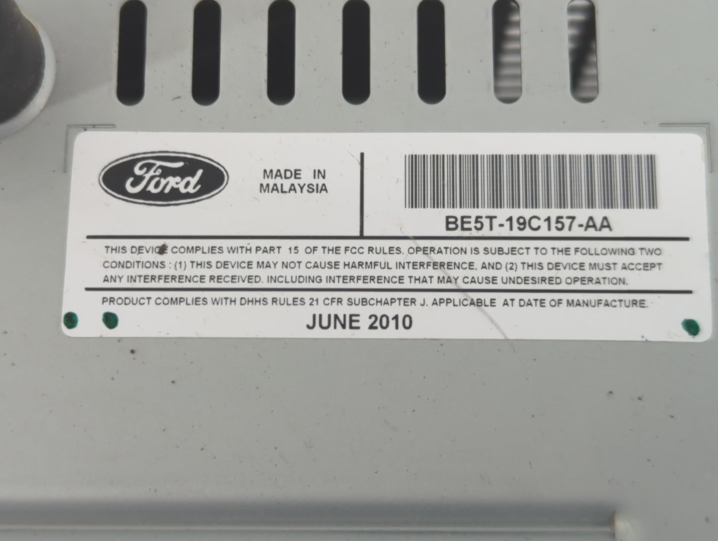 2010-2012 Ford Fusion Radio AM FM Cd Player Receiver Replacement P/N:BE5T-19C157-AA Fits Fits 2010 2011 2012 OEM Used Auto P