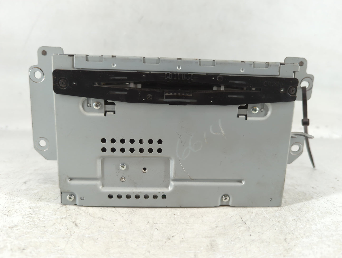 2010-2012 Ford Fusion Radio AM FM Cd Player Receiver Replacement P/N:BE5T-19C157-AB Fits Fits 2010 2011 2012 OEM Used Auto P
