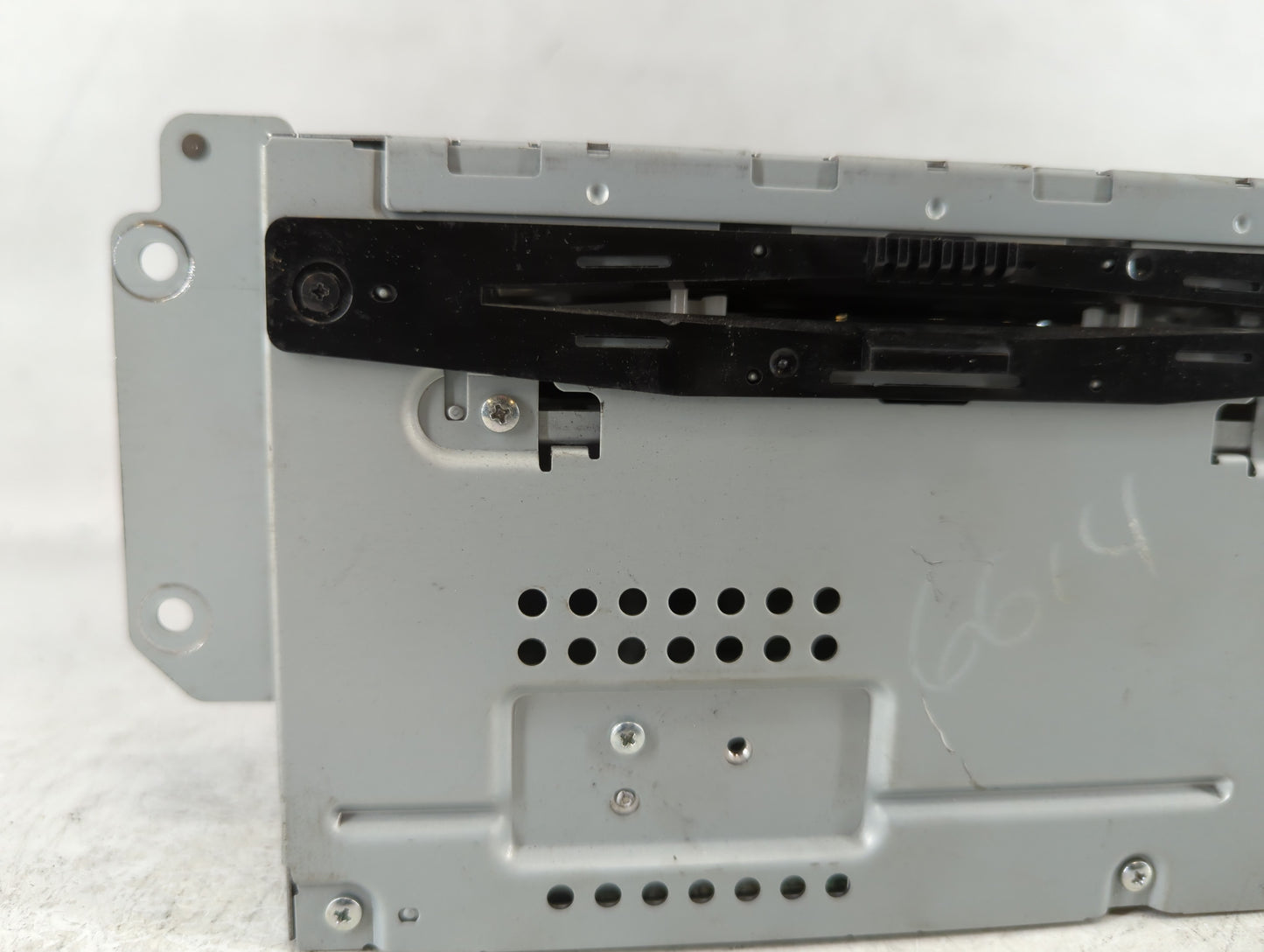 2010-2012 Ford Fusion Radio AM FM Cd Player Receiver Replacement P/N:BE5T-19C157-AB Fits Fits 2010 2011 2012 OEM Used Auto P