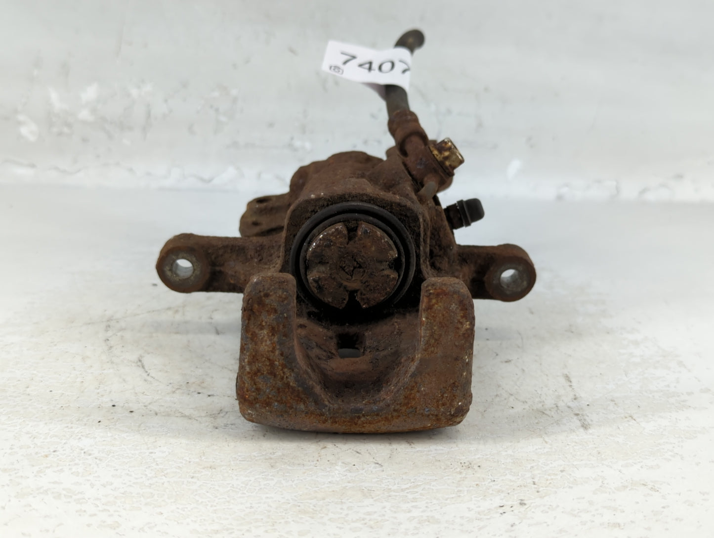 2006-2012 Ford Fusion Front Passenger Right Brake Caliper - Oemusedautoparts1.com