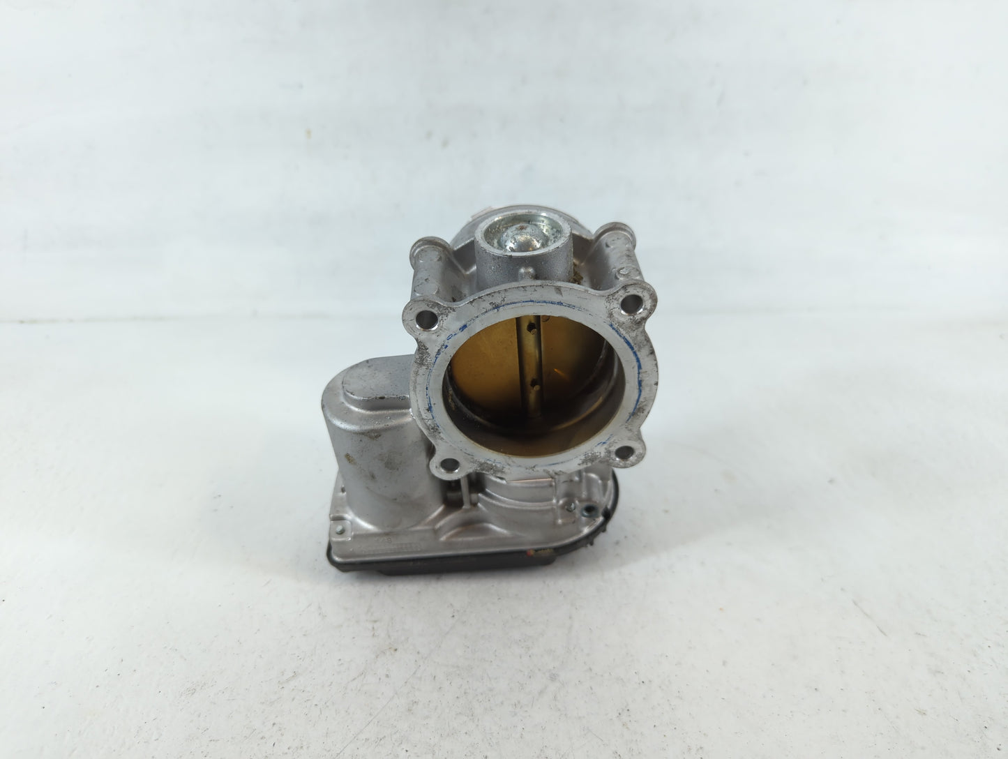 2010-2012 Ford Fusion Throttle Body P/N:6MM3402 Fits Fits 2009 2010 2011 2012 OEM Used Auto Parts - Oemusedautoparts1.com