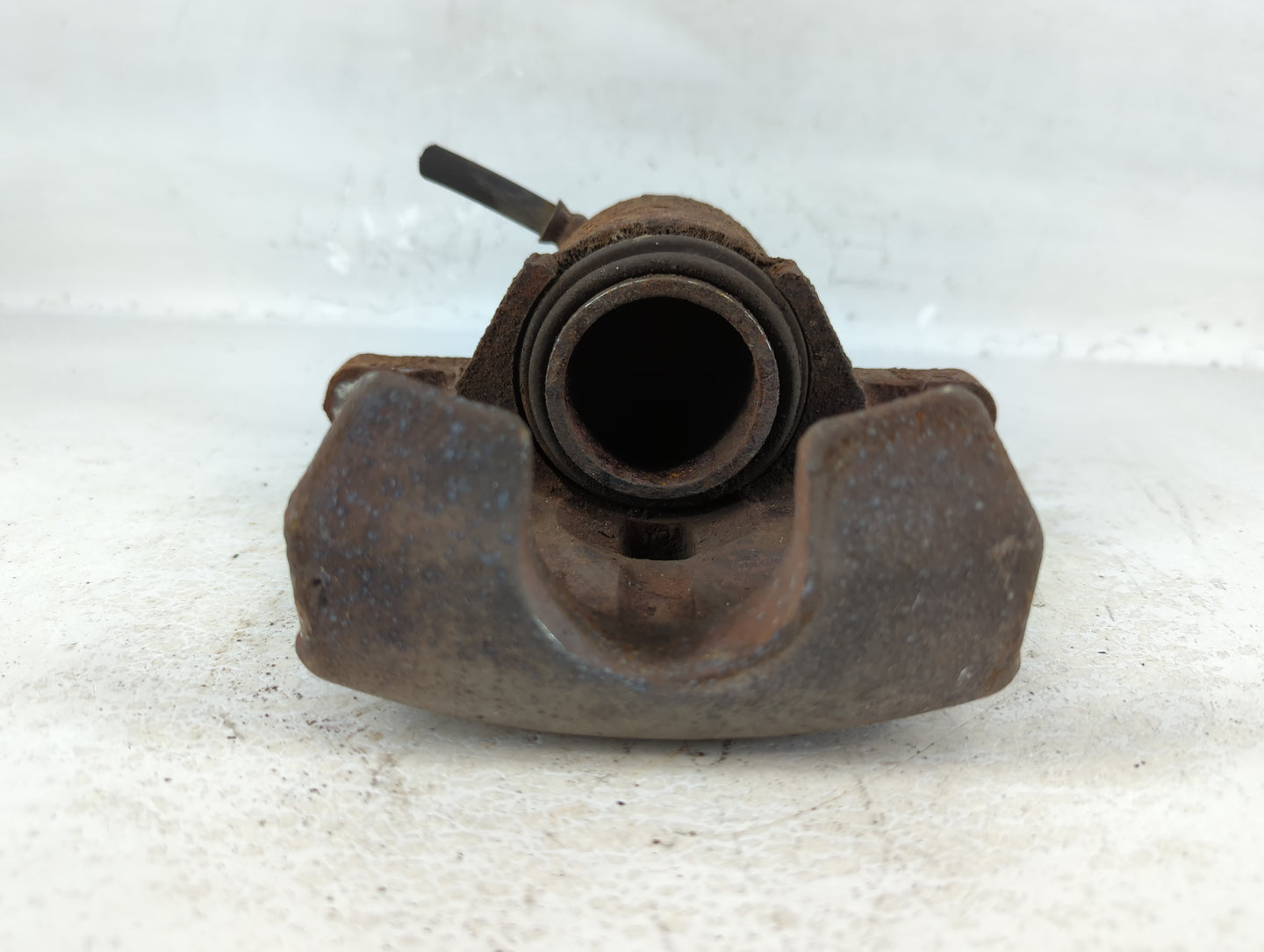 2006-2012 Ford Fusion Front Driver Left Brake Caliper 742612 - Oemusedautoparts1.com