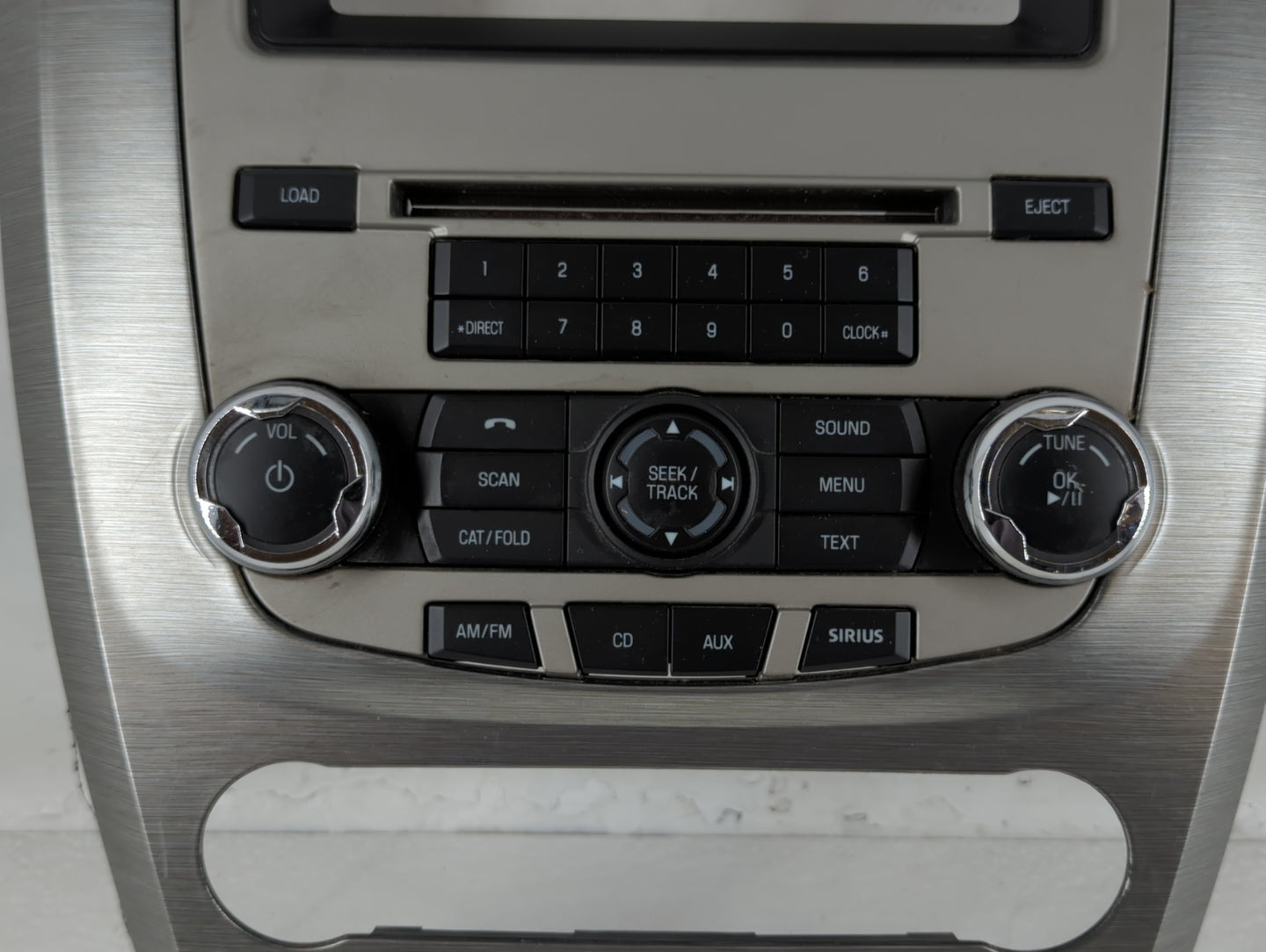 2010-2012 Ford Fusion Radio Control Panel - Oemusedautoparts1.com