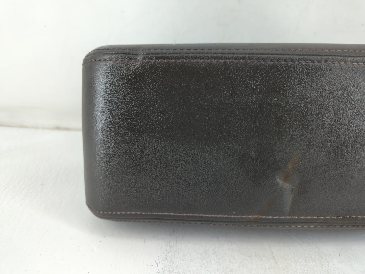 2011 Ford Fusion Center Console Armrest Cover Lid P/N:6E53-54045C74-AA 6E53-5406050-AA Fits OEM Used Auto Parts - Oemusedaut