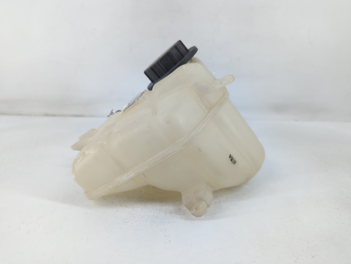 2010-2012 Ford Fusion Radiator Coolant Overflow Expansion Tank Bottle 777224 - Oemusedautoparts1.com