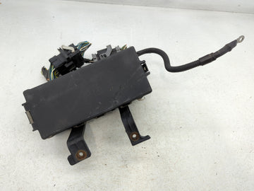 2010-2012 Ford Fusion Fusebox Fuse Box Panel Relay Module P/N:7E5T-14A003-BA Fits Fits 2010 2011 2012 OEM Used Auto Parts - 