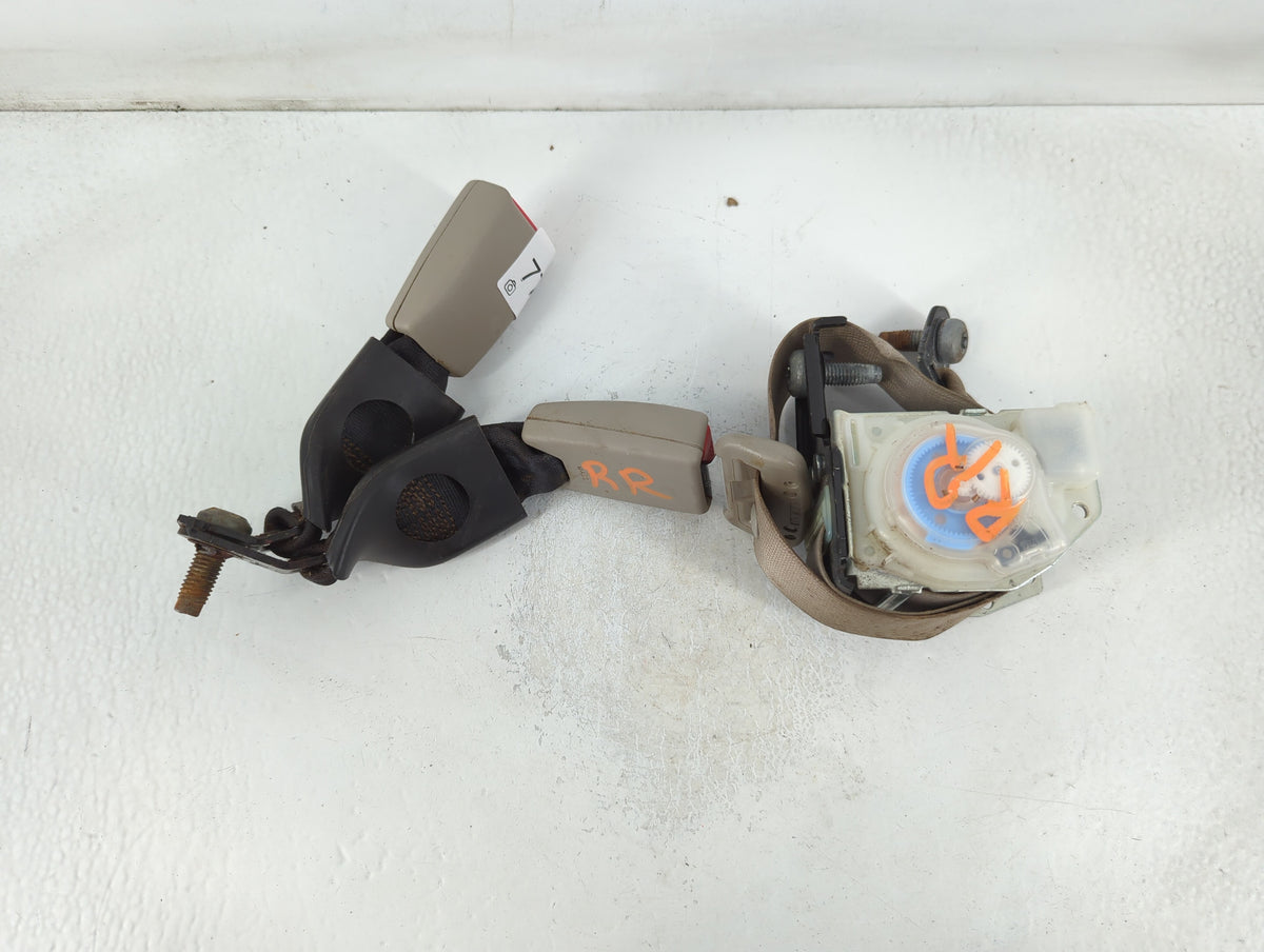 2011 Ford Fusion Passenger Rear Seatbelt Buckle - Oemusedautoparts1.com