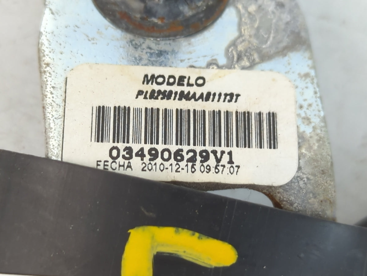2011-2011 Ford Fusion Passenger Front Seatbelt Retractor - Oemusedautoparts1.com