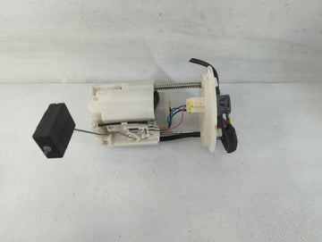 2010-2012 Ford Fusion Electrical Gas Fuel Pump Assembly