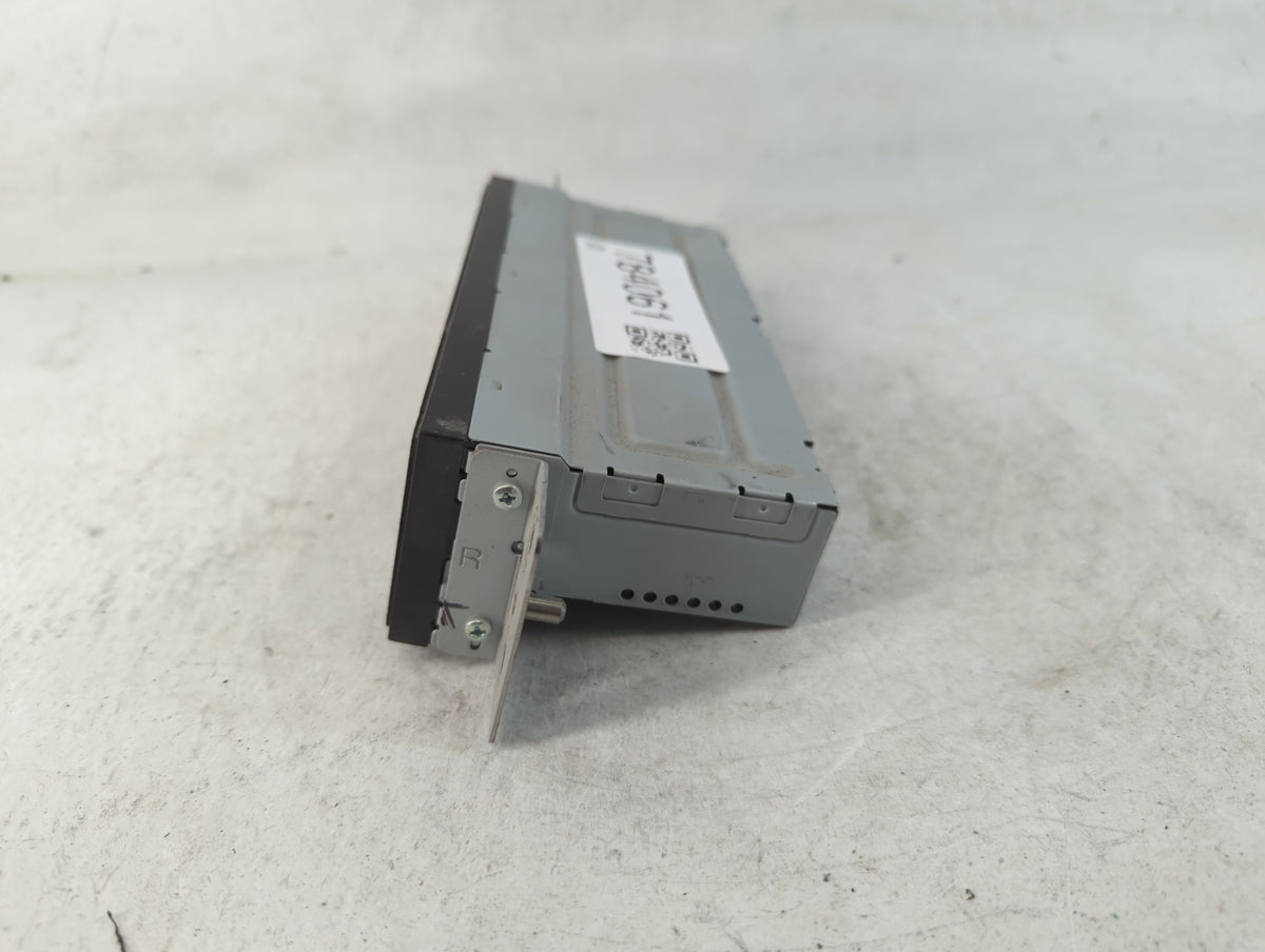 2010-2012 Ford Fusion Information Radio Display Screen 784061 - Oemusedautoparts1.com