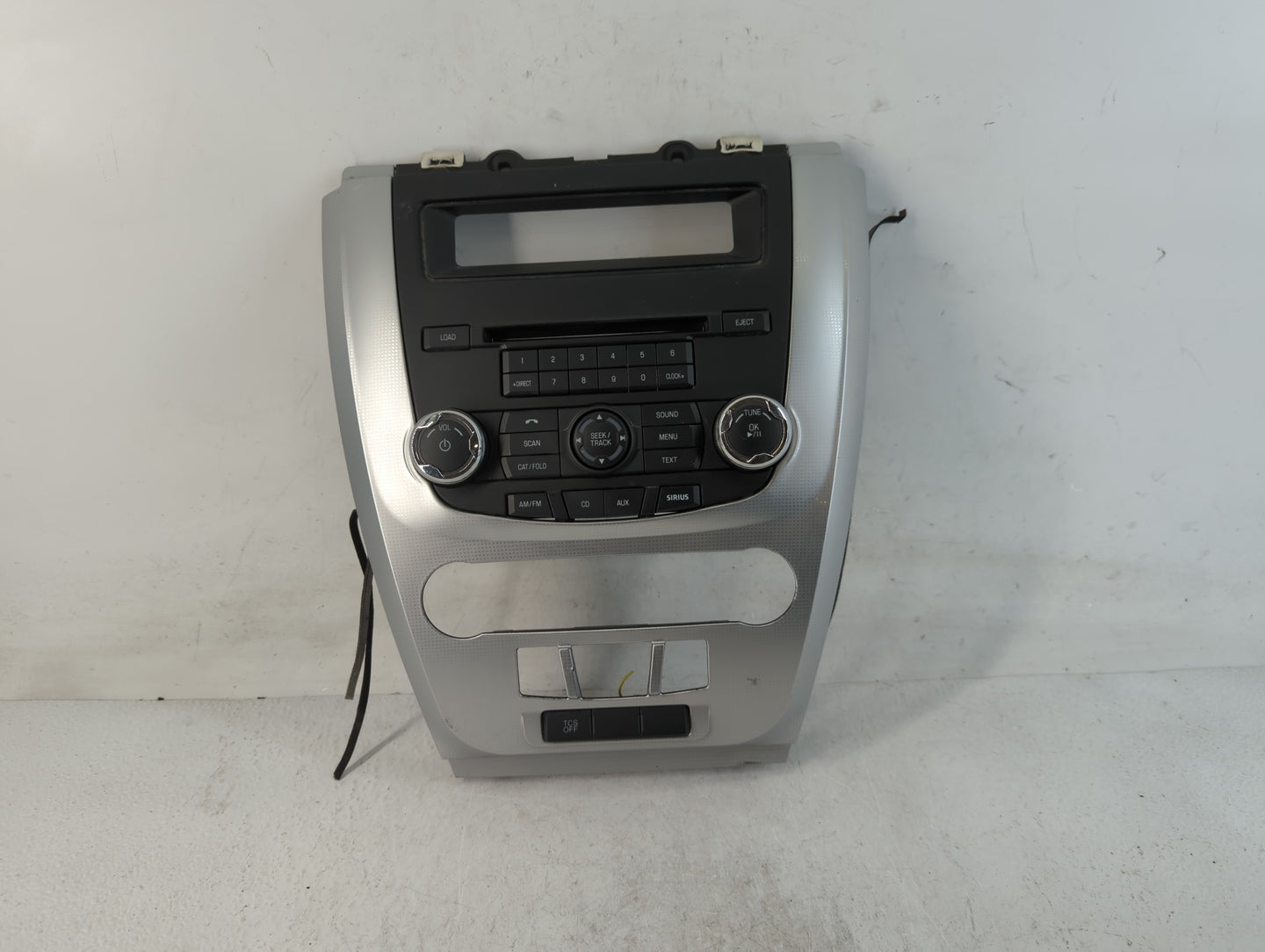 2010-2012 Ford Fusion Radio AM FM Cd Player Receiver Replacement P/N:9E5T-18A802-AE Fits Fits 2010 2011 2012 OEM Used Auto P