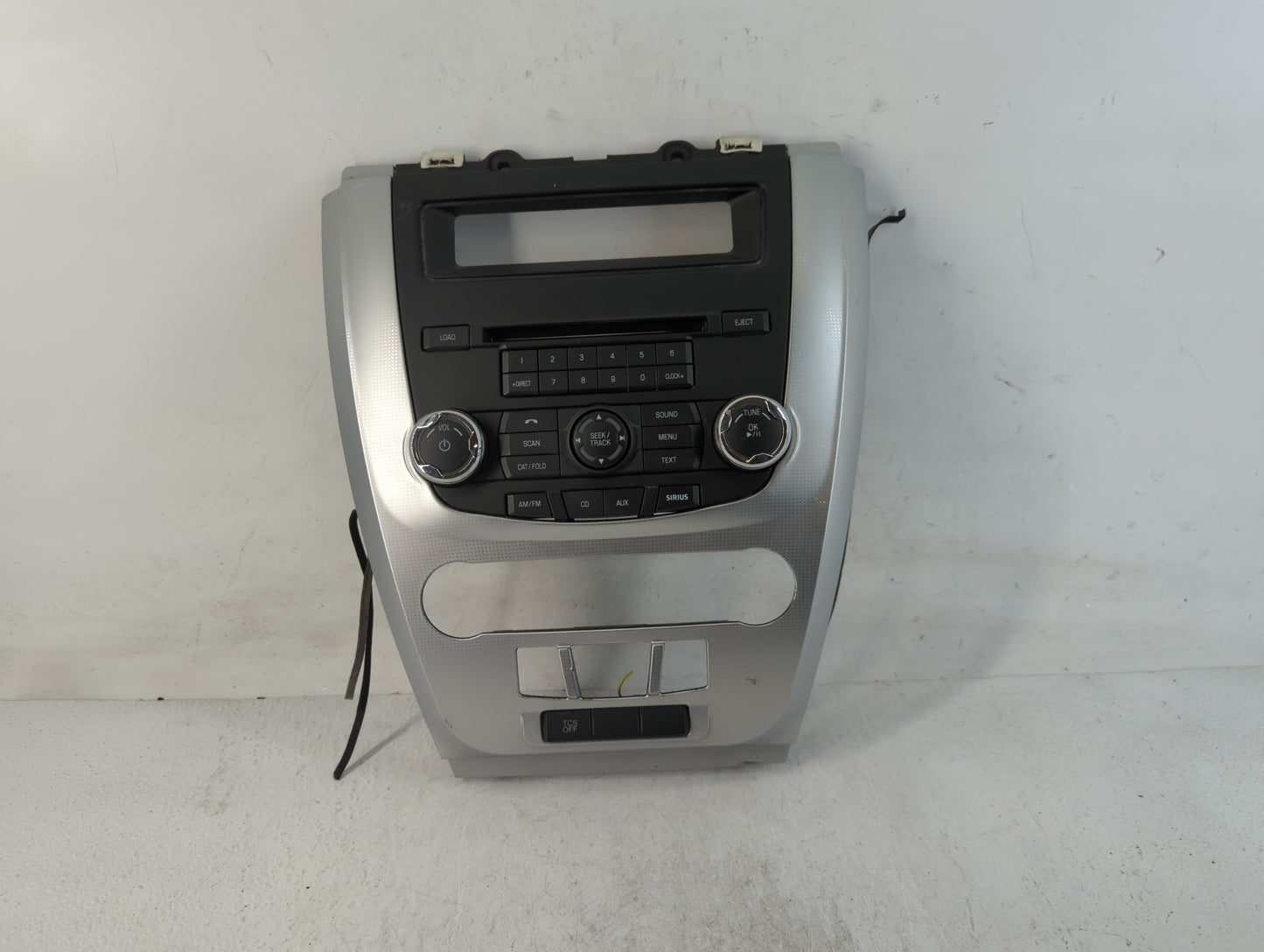 2010-2012 Ford Fusion Radio AM FM Cd Player Receiver Replacement P/N:9E5T-18A802-AE Fits Fits 2010 2011 2012 OEM Used Auto P