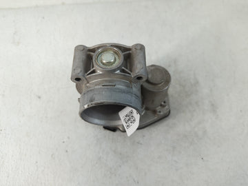 2010-2012 Ford Fusion Throttle Body P/N:110753001339 9L8E-BF Fits Fits 2009 2010 2011 2012 OEM Used Auto Parts