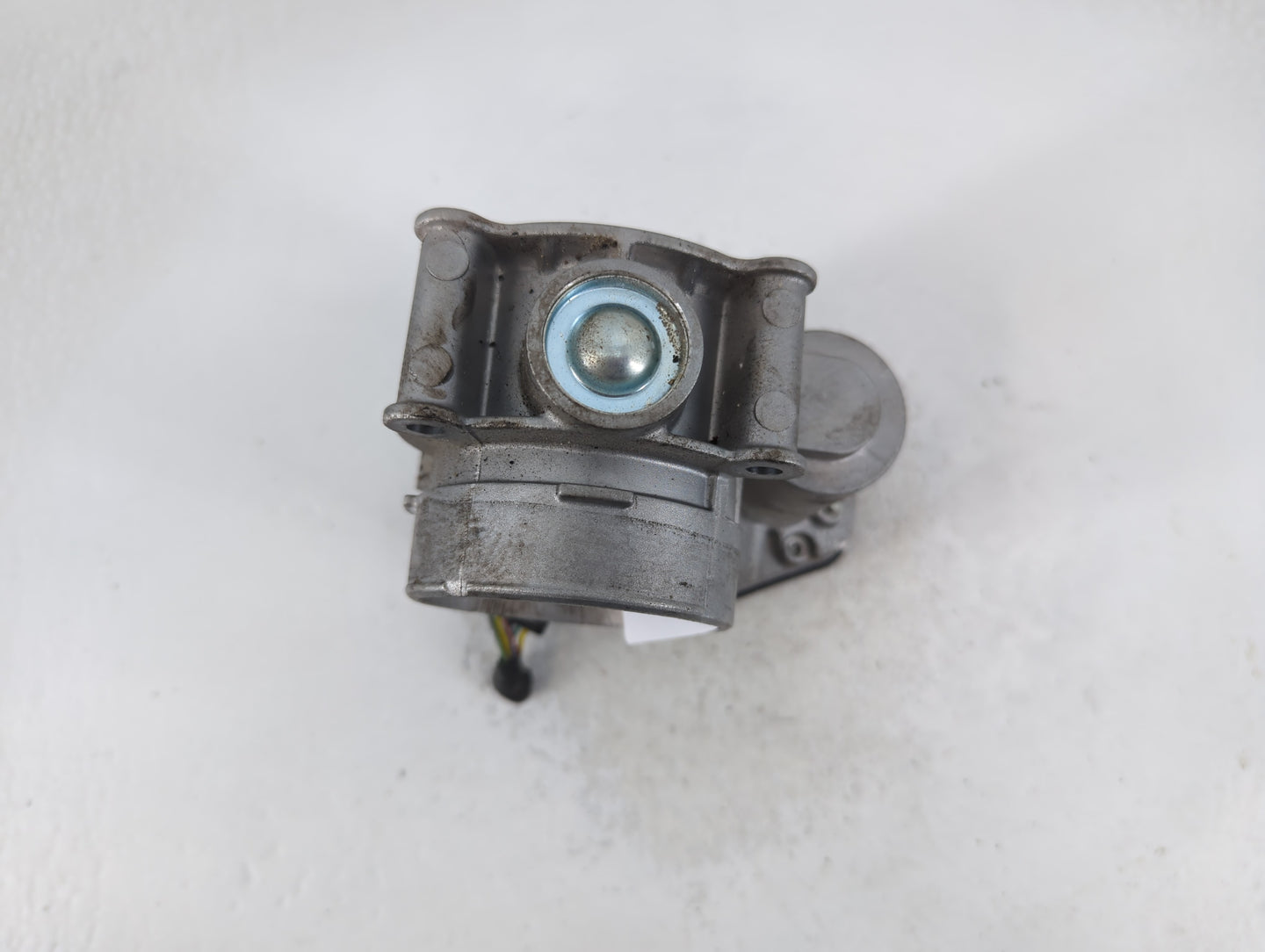 2010-2012 Ford Fusion Throttle Body P/N:DS7E-9F991-AJ Fits Fits 2009 2010 2011 2012 OEM Used Auto Parts - Oemusedautoparts1.