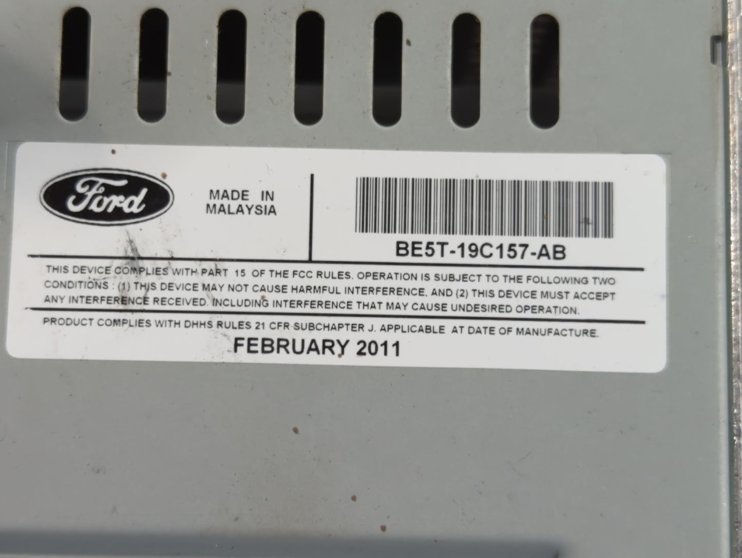 2010-2012 Ford Fusion Radio AM FM Cd Player Receiver Replacement P/N:BE5T-19C157-AB Fits Fits 2010 2011 2012 OEM Used Auto P