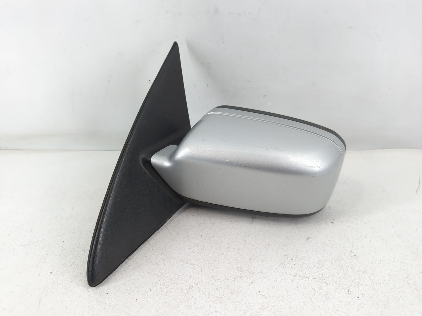 2011 Ford Fusion Driver Side View Mirror - Left Door Mirror OEM Used - Oemusedautoparts1.com