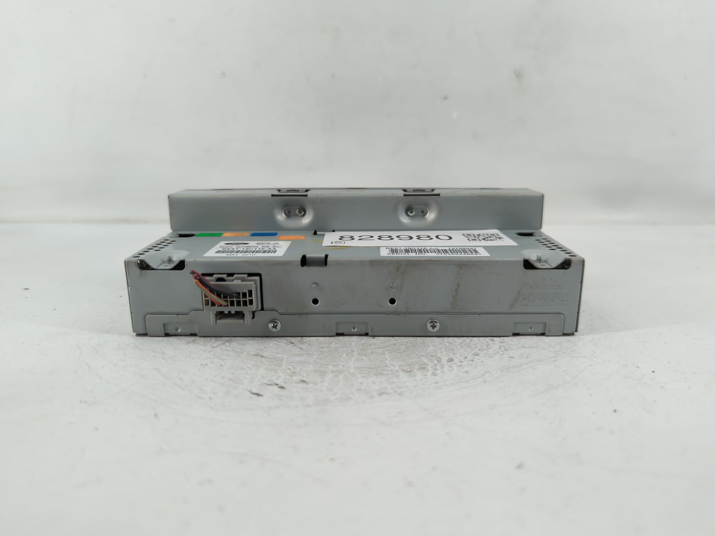 2010-2012 Ford Fusion Information Display Screen 828980 - Oemusedautoparts1.com