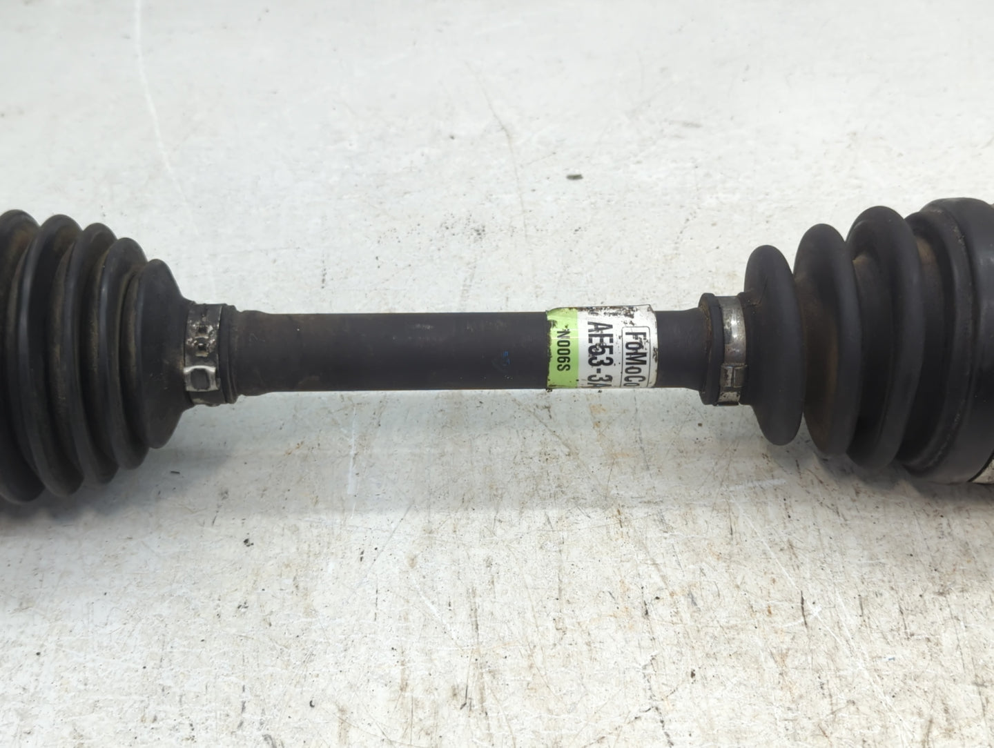 2010-2012 Ford Fusion Axle Shaft Front Driver Cv C/v - Oemusedautoparts1.com