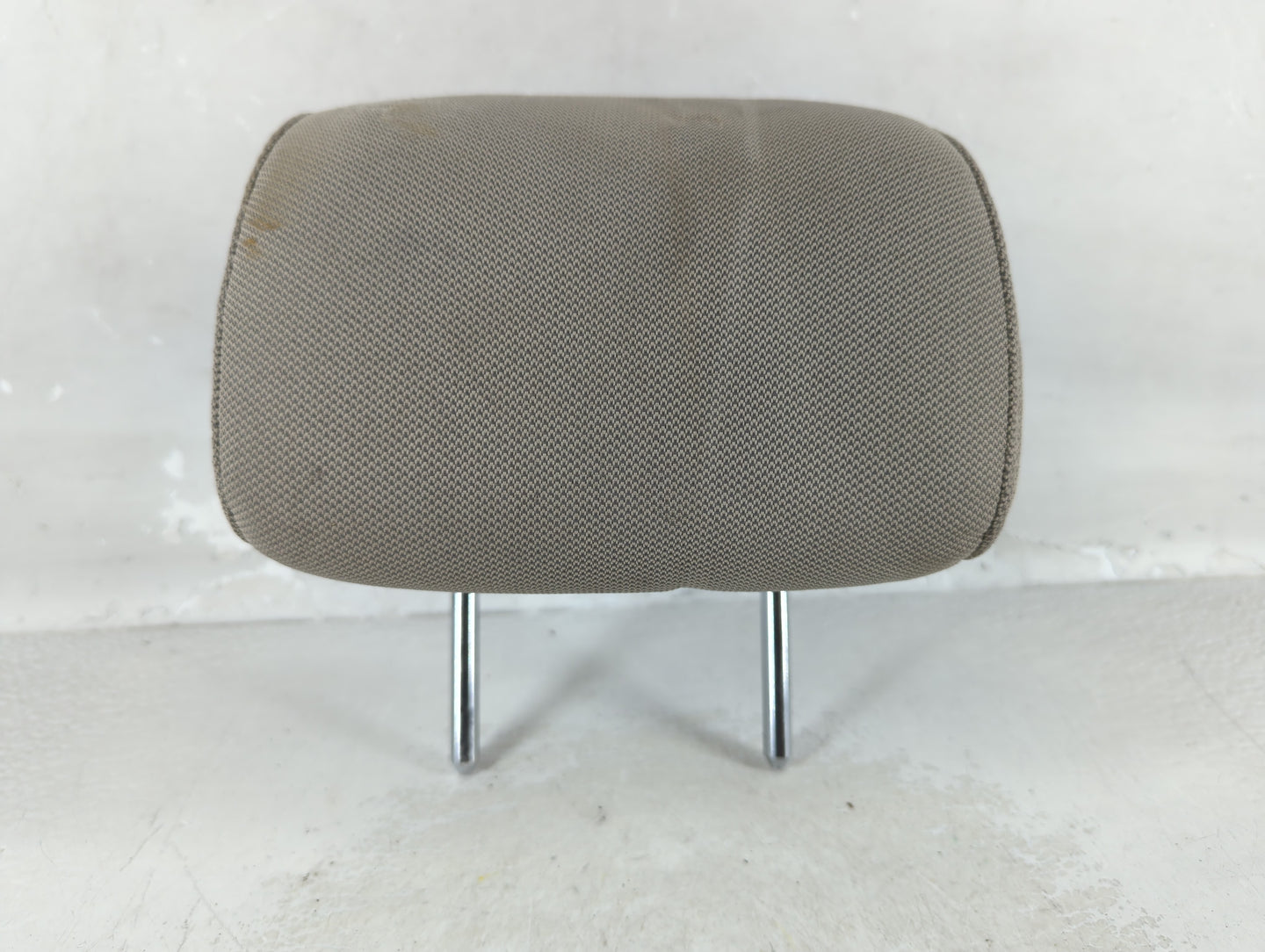 2011 Ford Fusion Headrest Head Rest Rear Center Seat Fits OEM Used Auto Parts - Oemusedautoparts1.com