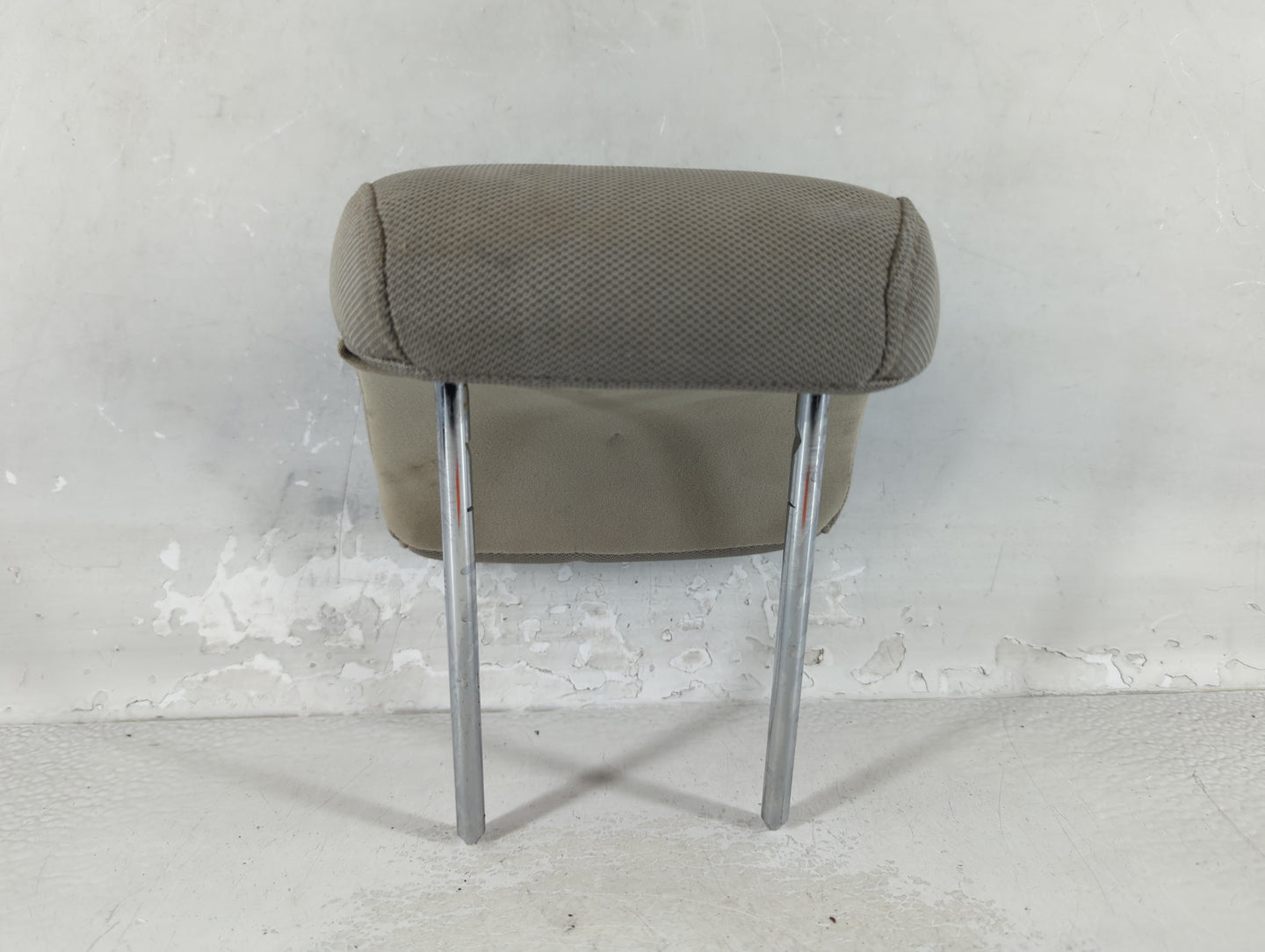 2011 Ford Fusion Headrest Head Rest Rear Center Seat Fits OEM Used Auto Parts - Oemusedautoparts1.com