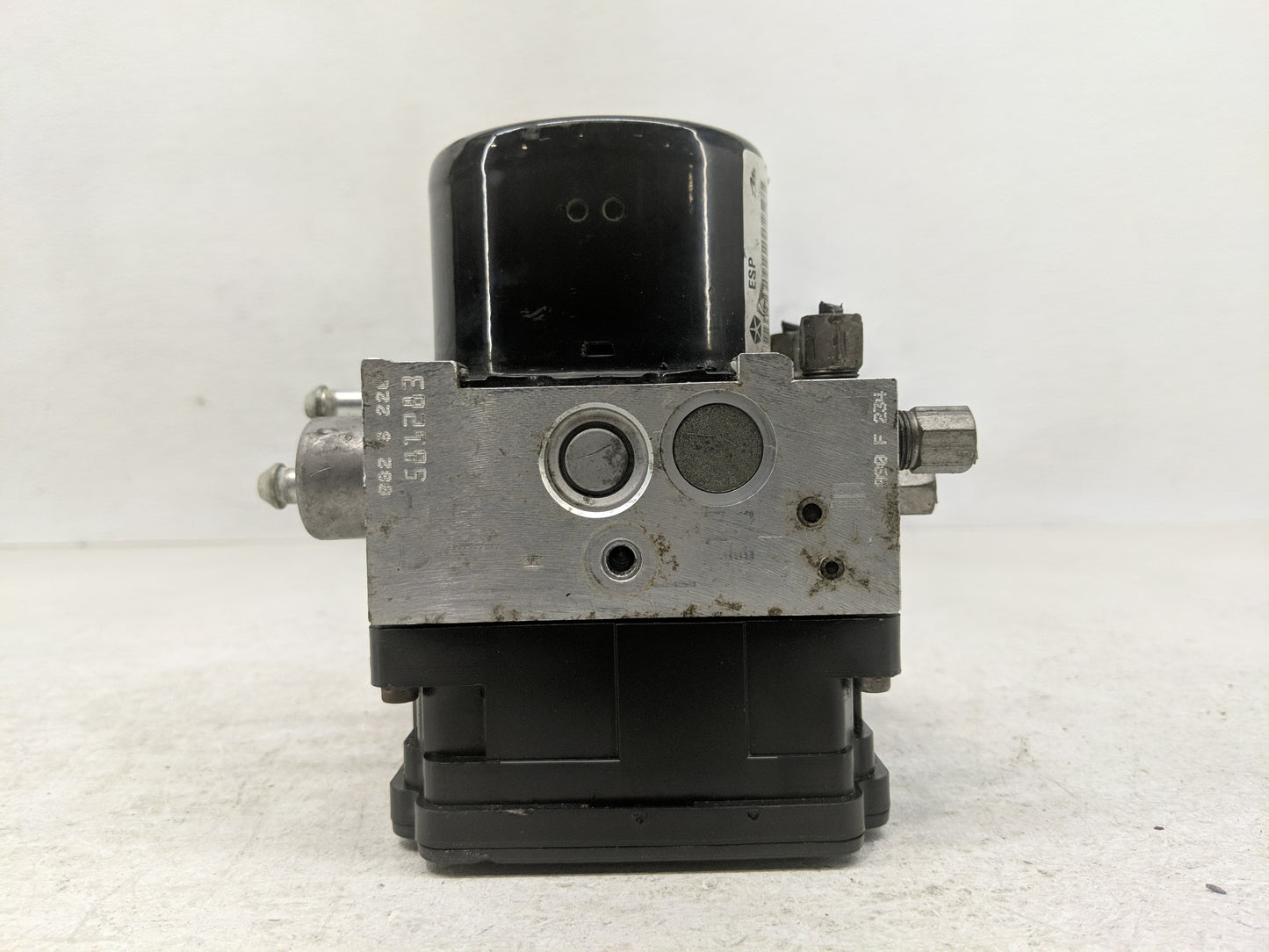 2011 Ford Mustang ABS Pump Control Module Replacement Fits OEM Used Auto Parts - Oemusedautoparts1.com