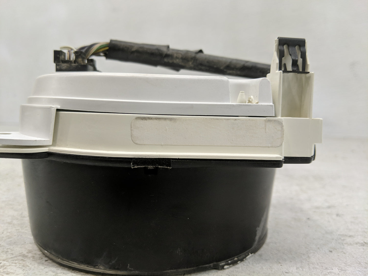 2011 Ford Mustang Instrument Cluster Speedometer Gauges Fits OEM Used Auto Parts - Oemusedautoparts1.com