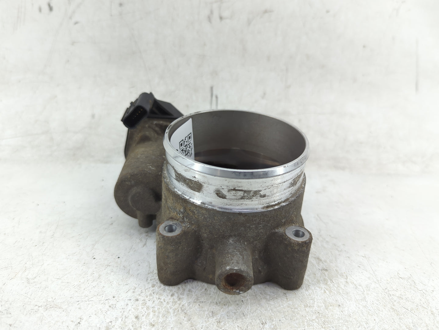 2011-2014 Ford Mustang Throttle Body P/N:BR3E-9F991-AD Fits Fits 2011 2012 2013 2014 OEM Used Auto Parts - Oemusedautoparts1