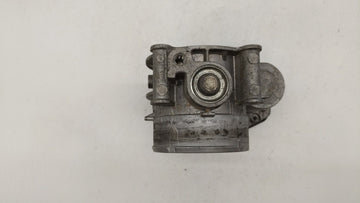 2011-2017 Ford Mustang Throttle Body P/N:AT4E-9F991-EL AT4E-EH Fits Fits 2011 2012 2013 2014 2015 2016 2017 2018 2019 OEM Used Auto Parts