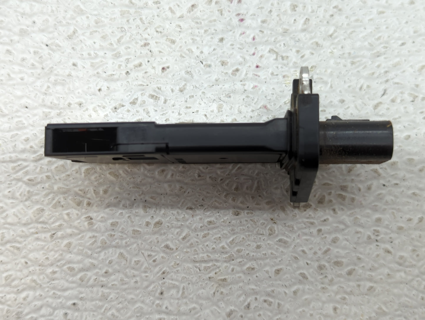2011-2014 Ford Mustang Mass Air Flow Meter Maf - Oemusedautoparts1.com