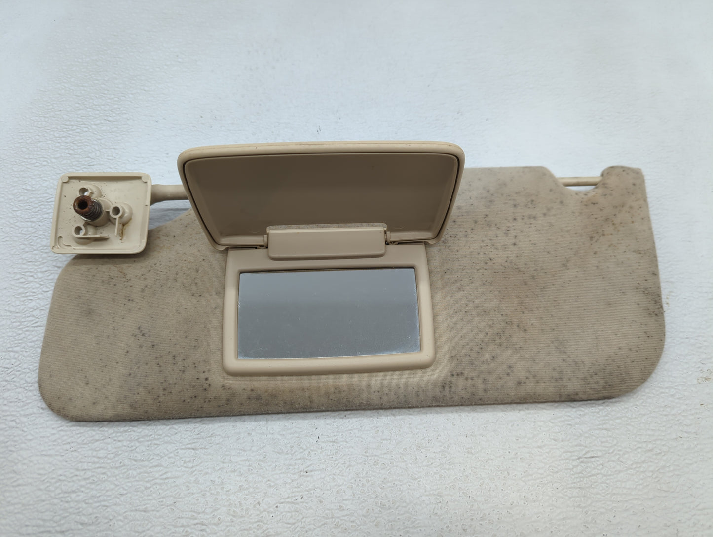 2010-2011 Ford Mustang Sun Visor Shade Replacement Driver Left Mirror Fits Fits 2010 2011 OEM Used Auto Parts - Oemusedautop