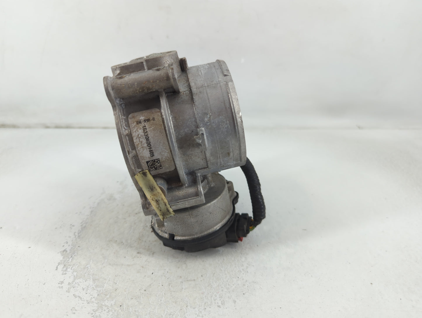 2011-2017 Ford Mustang Throttle Body P/N:AT4E-9F991-EL Fits Fits 2011 2012 2013 2014 2015 2016 2017 2018 2019 OEM Used Auto 