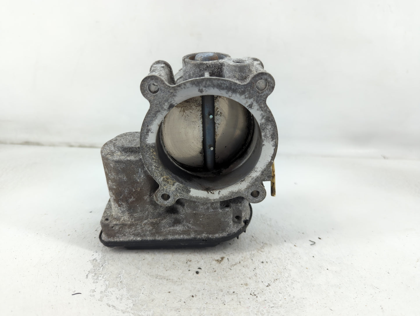 2011-2017 Ford Mustang Throttle Body P/N:AT4E-EC Fits Fits 2011 2012 2013 2014 2015 2016 2017 2018 2019 OEM Used Auto Parts 
