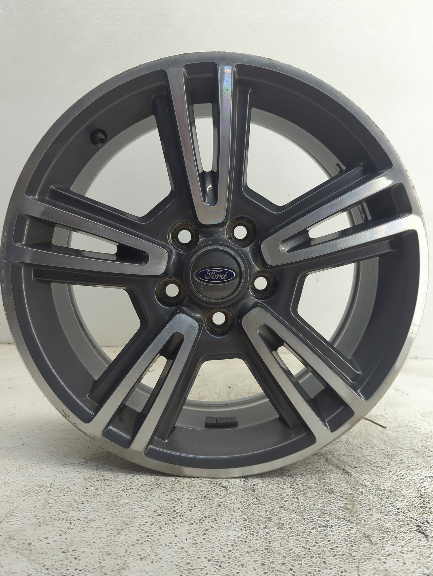 2010-2013 Ford Mustang Oem Wheel Rim - Oemusedautoparts1.com