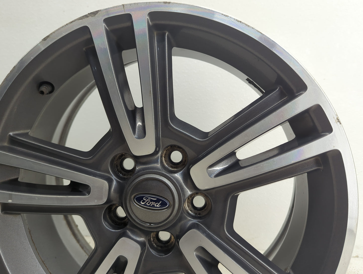 2010-2013 Ford Mustang Oem Wheel Rim - Oemusedautoparts1.com