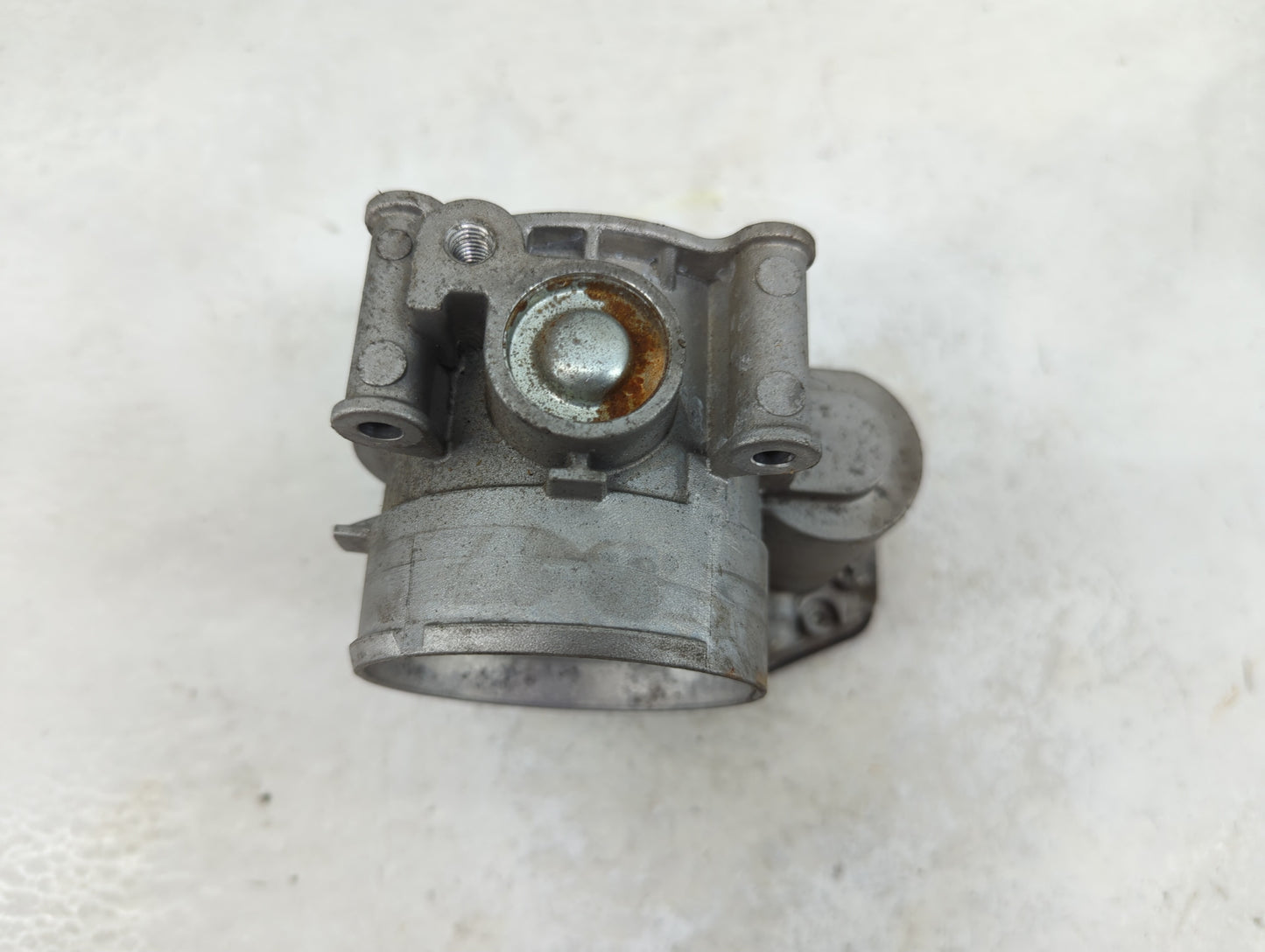 2011-2017 Ford Mustang Throttle Body Fits Fits 2011 2012 2013 2014 2015 2016 2017 2018 2019 OEM Used Auto Parts - Oemusedaut