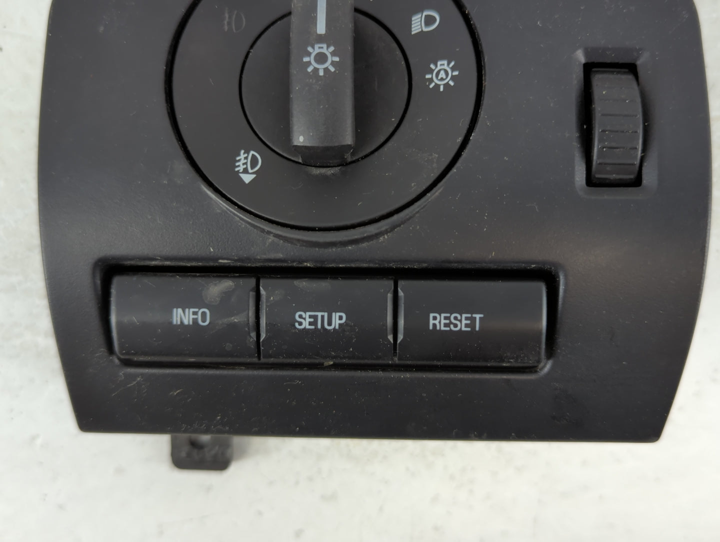 2011 Ford Mustang Headlight Lamp Control Switch - Oemusedautoparts1.com