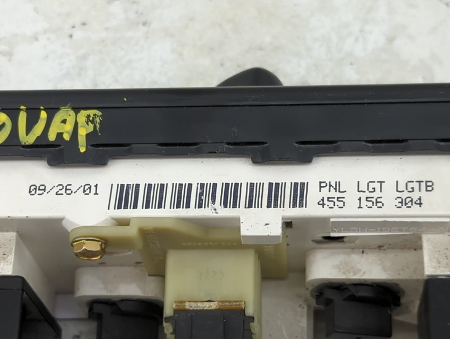 2003-2011 Ford Ranger Climate Control Module Temperature AC/Heater Replacement Fits OEM Used Auto Parts - Oemusedautoparts1.