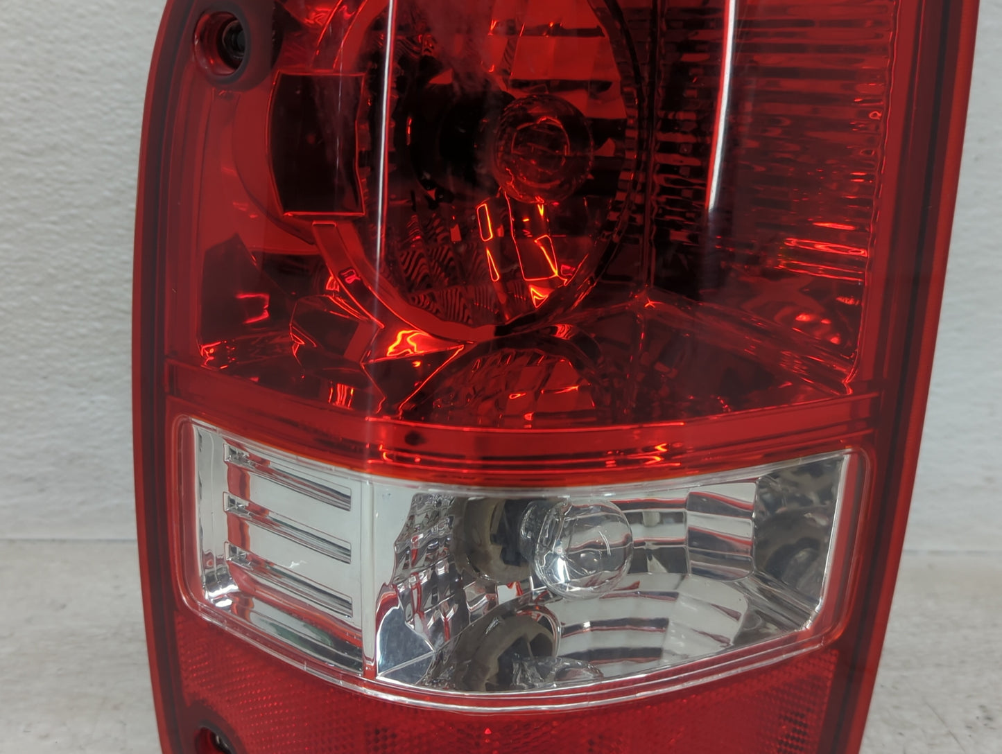 2006-2011 Ford Ranger Tail Light Assembly Driver Left OEM P/N:FR459-U000L Fits Fits 2006 2007 2008 2009 2010 2011 OEM Used A