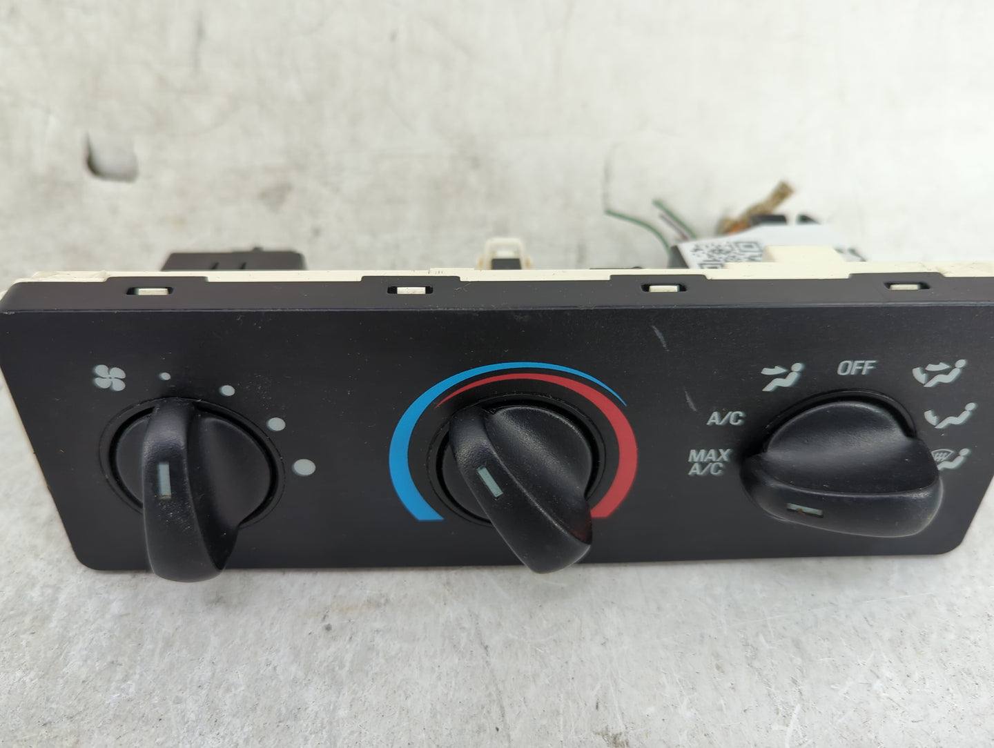 2003-2011 Ford Ranger Climate Control Module Temperature AC/Heater Replacement P/N:3L5H-19E764-AA Fits OEM Used Auto Parts -