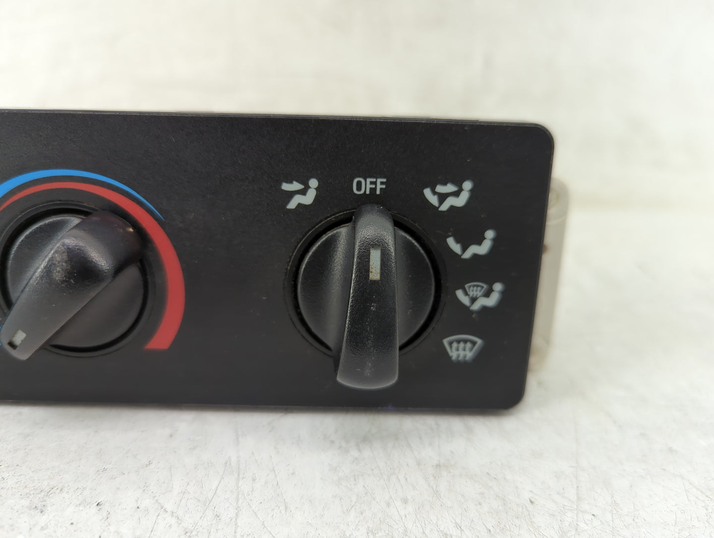 2003-2011 Ford Ranger Climate Control Module Temperature AC/Heater Replacement P/N:AL54-19C733-AA Fits OEM Used Auto Parts -