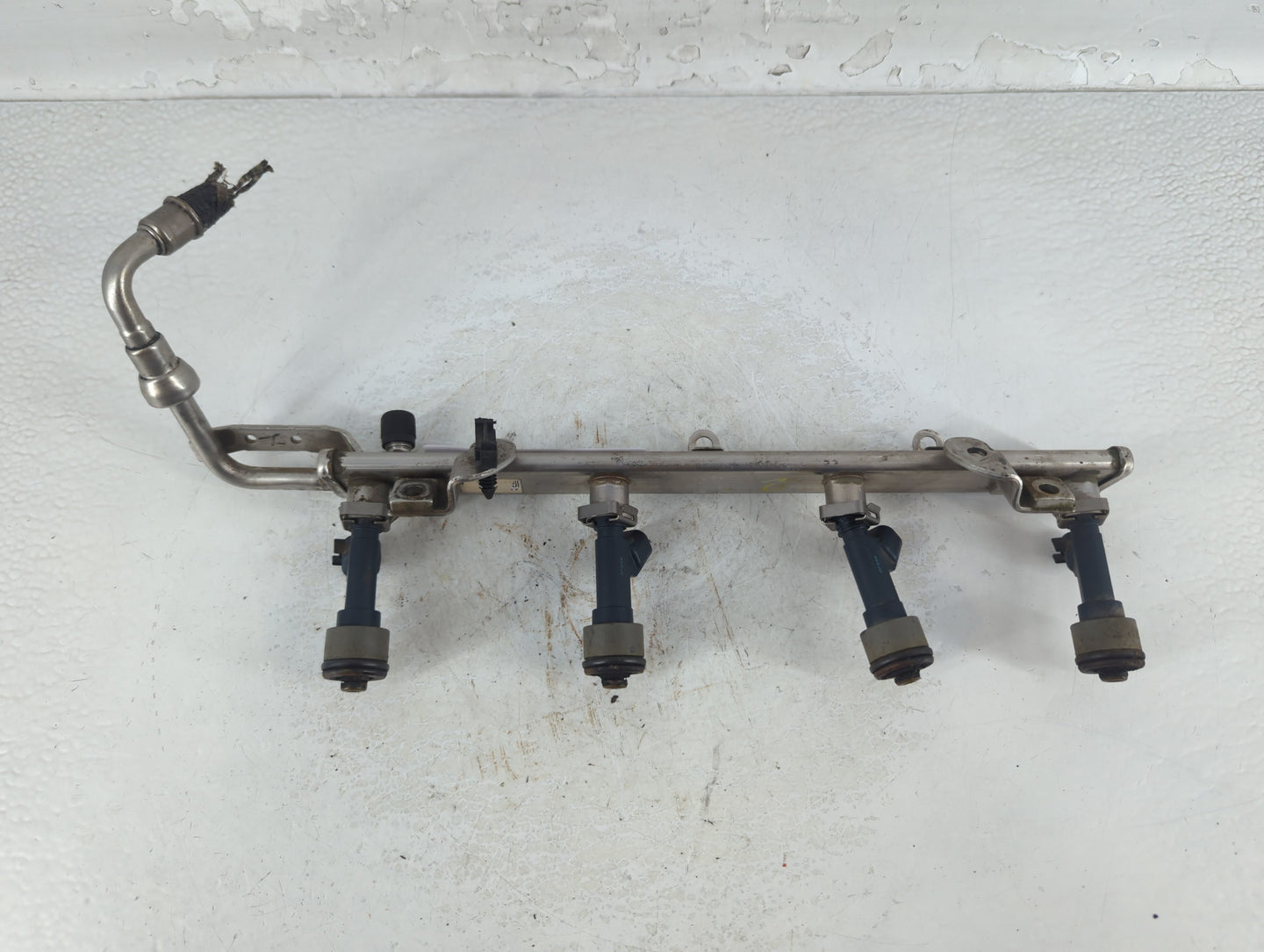 2011 Ford Taurus Fuel Injectors Fits OEM Used Auto Parts - Oemusedautoparts1.com
